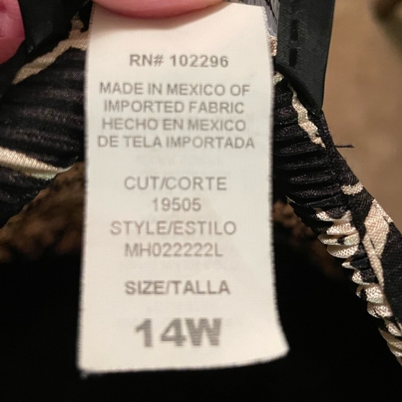 Beautiful Black/Neutral Dress - Like New - Size 14W - Picture 8 of 9